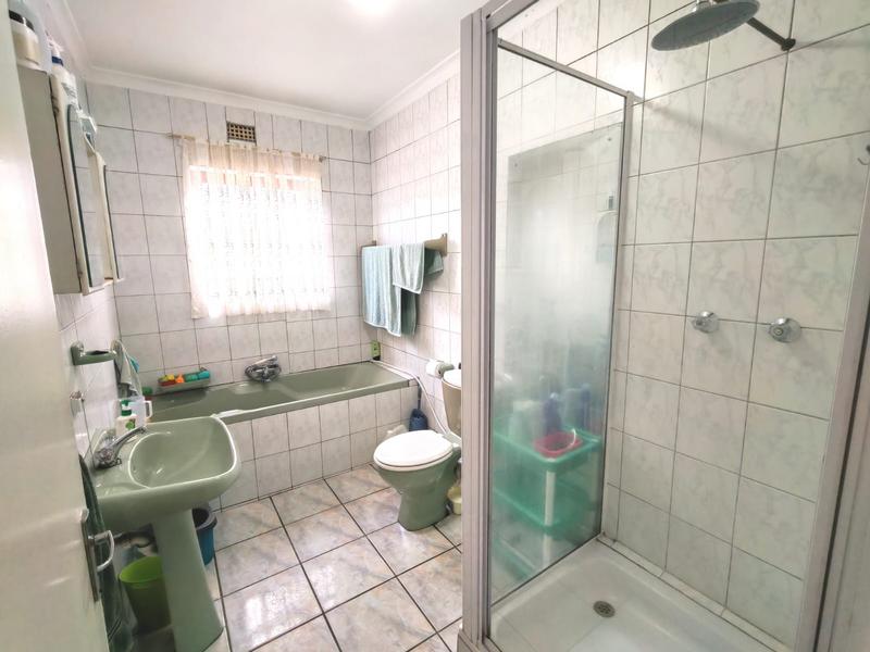 3 Bedroom Property for Sale in Glen Lilly Western Cape